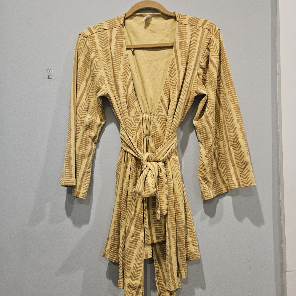 Kate Quinn XS EUC Women’s Robe